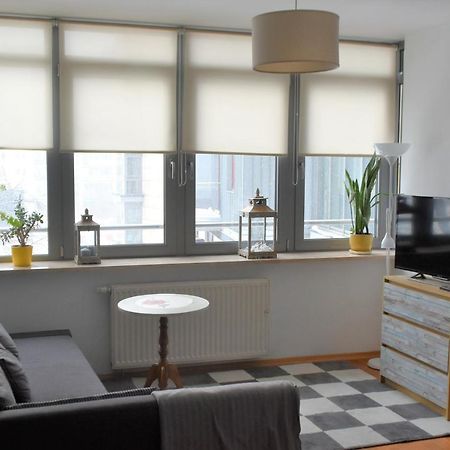 Apartament Ken49 Apartment Varşovia Exterior foto